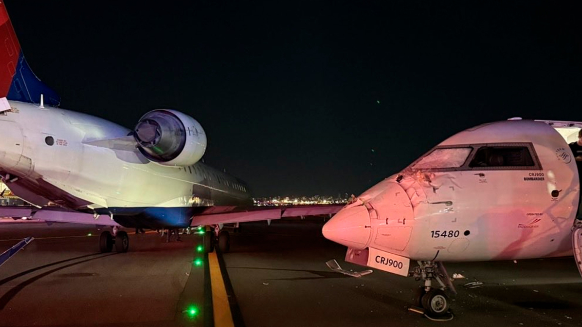 Συγκρούστηκαν αεροπλάνα με 93 επιβαίνοντες σε αεροδρόμιο της Νέας Υόρκης, δείτε βίντεο