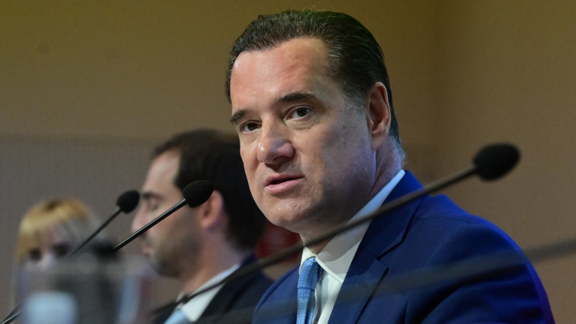 Γεωργιάδης: Σε κανένα κράτος δεν οικειοποιείται μια μερίδα ένα εθνικό σύμβολο όπως ο Άγνωστος Στρατιώτης - Ρωτήστε τον κ. Δένδια, αυτός θα είναι ο αρμόδιος