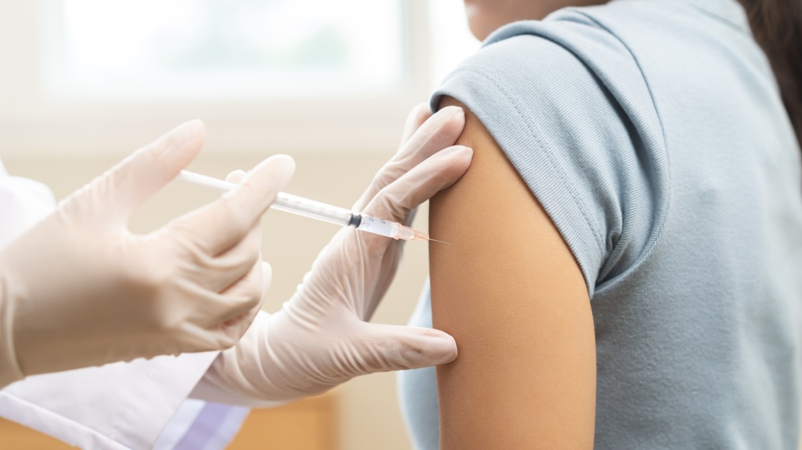 Υπουργείο Υγείας: Οδηγίες για τον αντιγριπικό εμβολιασμό