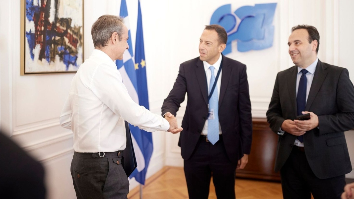 Μητσοτάκης στον αντιπρόεδρο της Google: Θέλουμε τη βελτίωση των μηχανισμών προστασίας για τους ανηλίκους