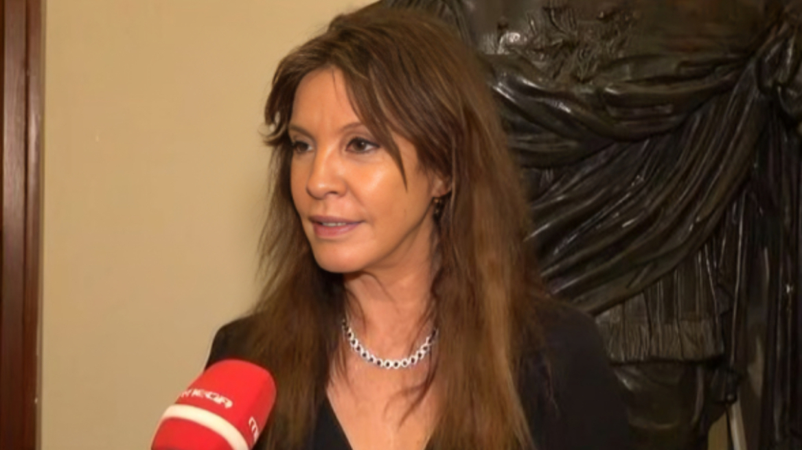 Βάνα Μπάρμπα μετά το εγκεφαλικό: Αυτοί που αγαπούσα ήταν δίπλα μου, απλά πίστευα ότι ήταν πιο πολλοί