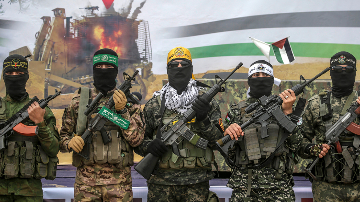 Πρόβα παζαριού από Χαμάς: Σταματήστε τους βομβαρδισμούς για να σταματήσουμε κι εμείς τα χτυπήματα, λέει στο Ισραήλ
