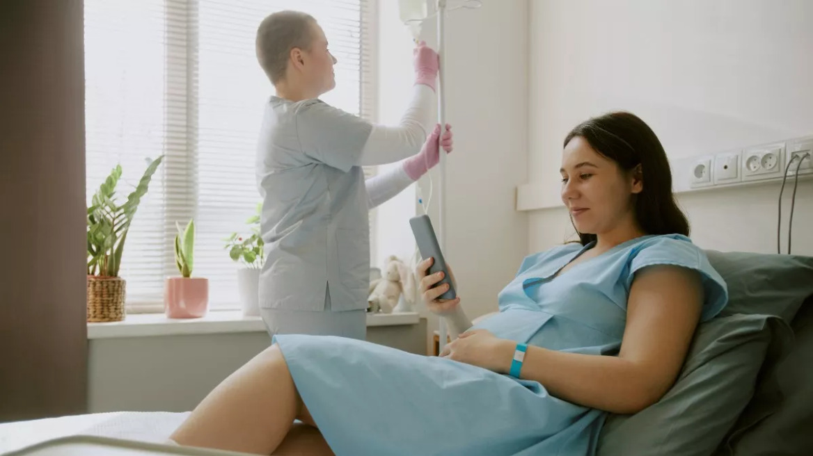 Τι βαθμό έβαλαν οι πολίτες στα νοσοκομεία – Πού πήραν «άριστα» και πού κάτω από τη βάση
