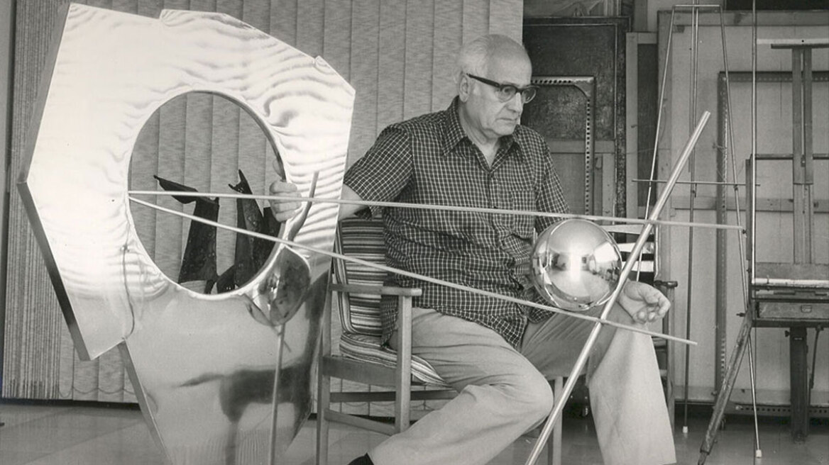 Μια έκθεση για το σπουδαίο γλύπτη-ζωγράφο, Γιώργο Ζογγολόπουλο στη Sianti Gallery