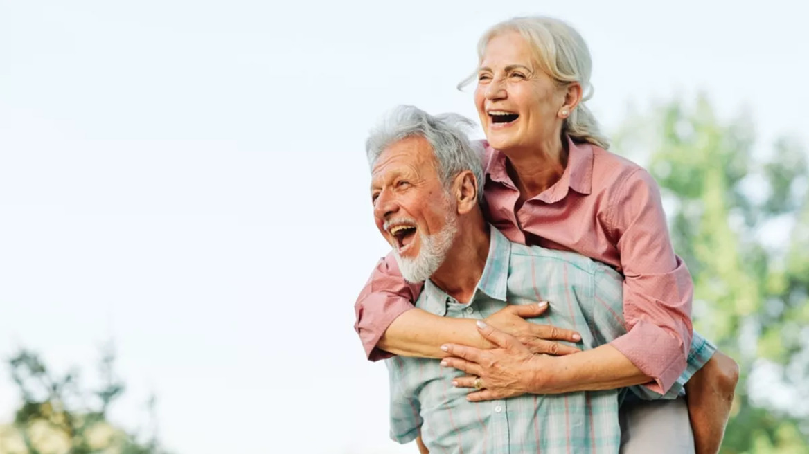 Μυστικά για υγιή γήρανση – Top συμβουλές από τους ειδικούς για μακροζωία και ευεξία