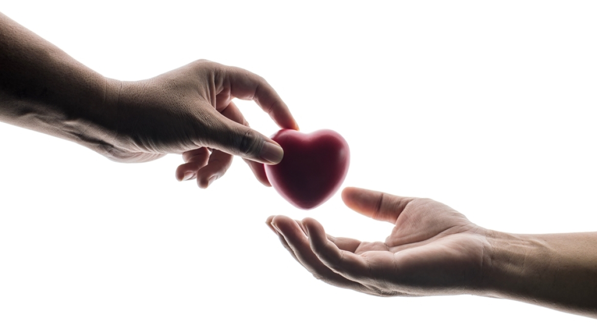 Ένα εκατομμύριο ηλεκτρονικά μηνύματα από τον Εθνικό Οργανισμό Μεταμοσχεύσεων σε πολίτες για τη δωρεά οργάνων