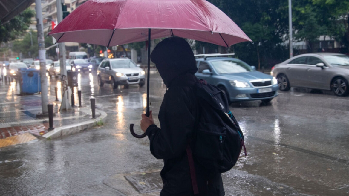 Έκτακτο δελτίο καιρού από την ΕΜΥ: Έρχεται τετραήμερο με δυνατές καταιγίδες και βροχές διαρκείας - Οι περιοχές που θα χτυπήσει η κακοκαιρία