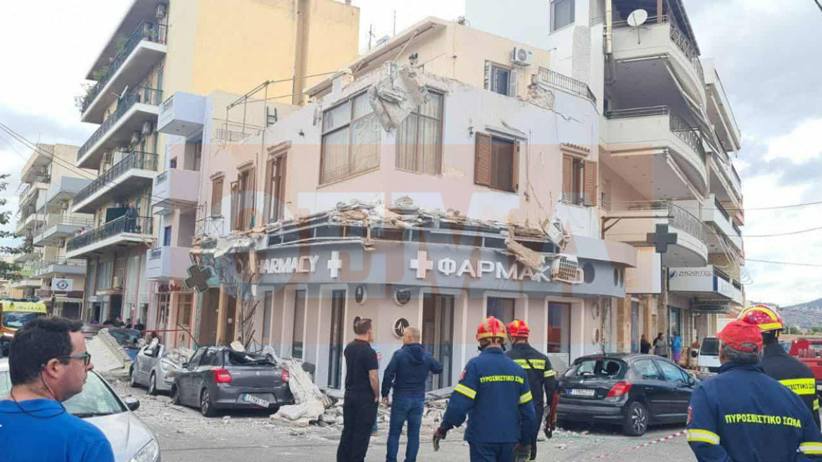 Ήταν θαύμα, πέφτανε πέτρες επάνω μου, λέει γυναίκα που γλίτωσε από την κατάρρευση μπαλκονιού στο Λαύριο