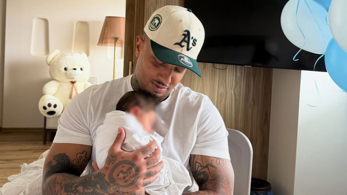 O Light δημοσίευσε την πρώτη φωτογραφία με τον νεογέννητο γιο του