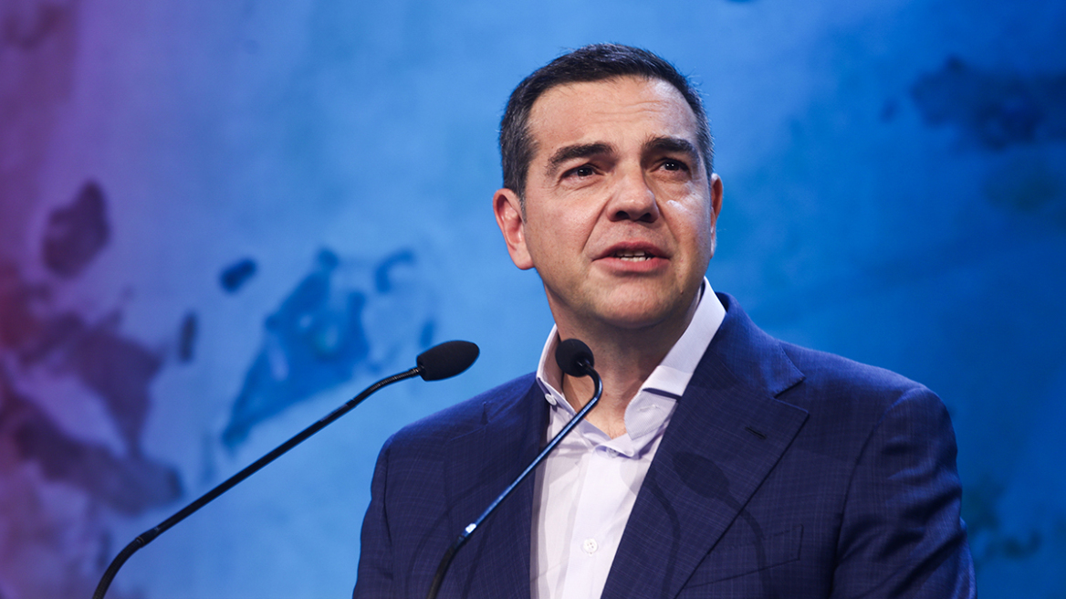 «Ιθάκη» ο τίτλος του βιβλίου του Αλέξη Τσίπρα - Τι θα περιλαμβάνουν τα 11+1 κεφάλαια