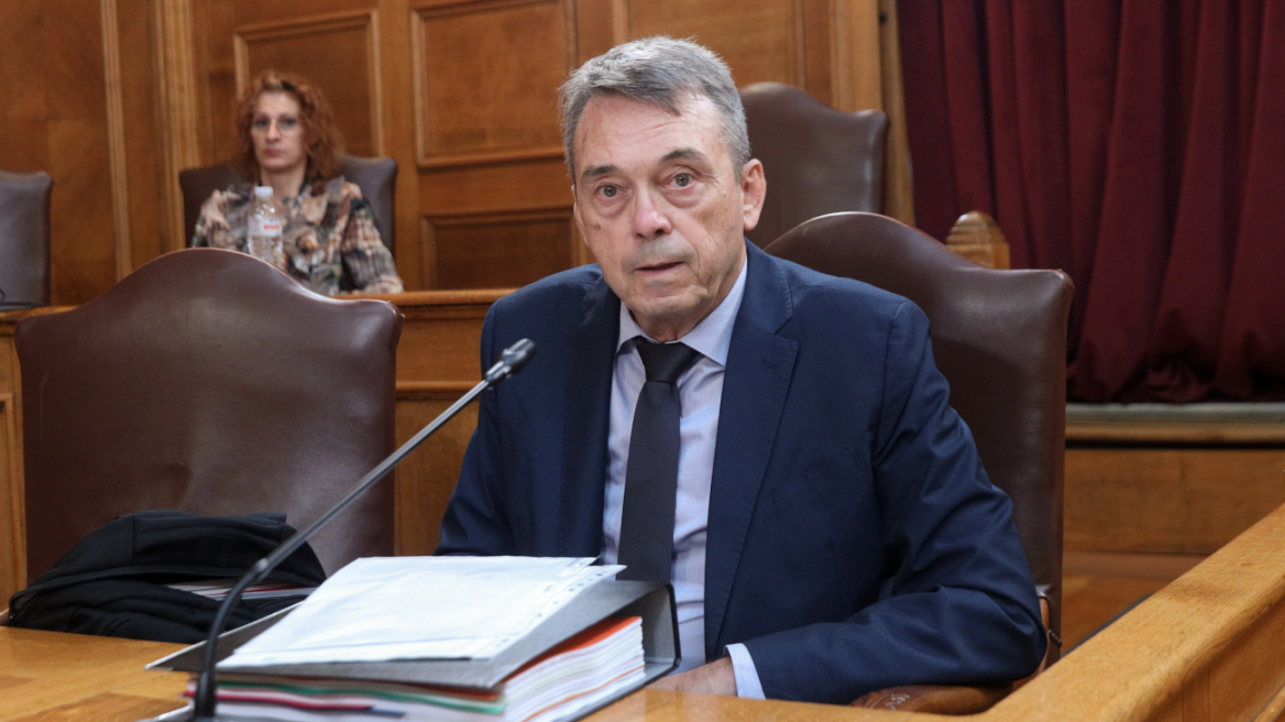 Απάντηση Βάρρα σε Βορίδη: Με κάλεσε στο γραφείο του και μου ζήτησε να παραιτηθώ