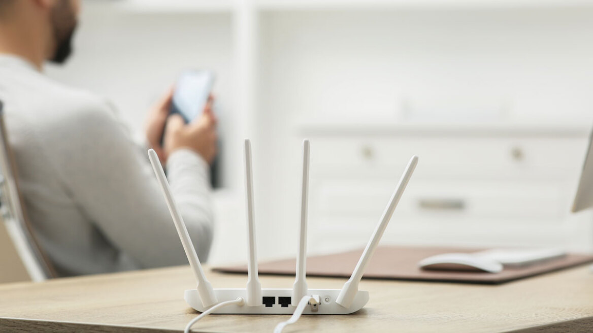 Υποψιάζεσαι ότι σου «κλέβουν» WiFi; Δες πώς θα το ανακαλύψεις