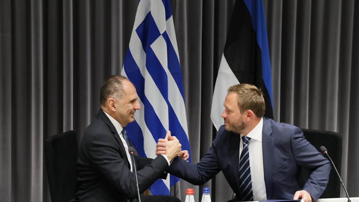 Γεραπετρίτης στο Ταλίν: Χαιρετίζουμε την ενίσχυση των ευρωπαϊκών μηχανισμών άμυνας