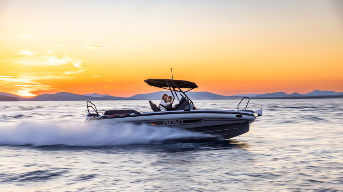 Riginos Yachts: Εντυπωσιακή πρεμιέρα του Highfield ADV7 στην Ελλάδα στο 5ο Olympic Yacht Show