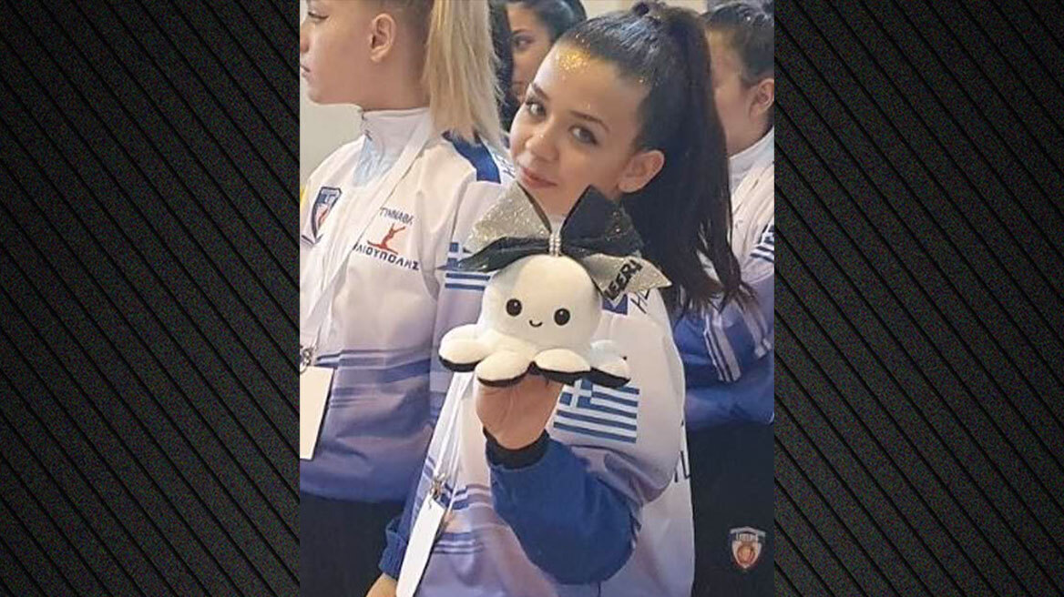 Κηδεύτηκε η 19χρονη Άσπα που σκοτώθηκε σε τροχαίο στην Αργυρούπολη - Η απώλεια άφησε «πίσω της ένα τεράστιο κενό»