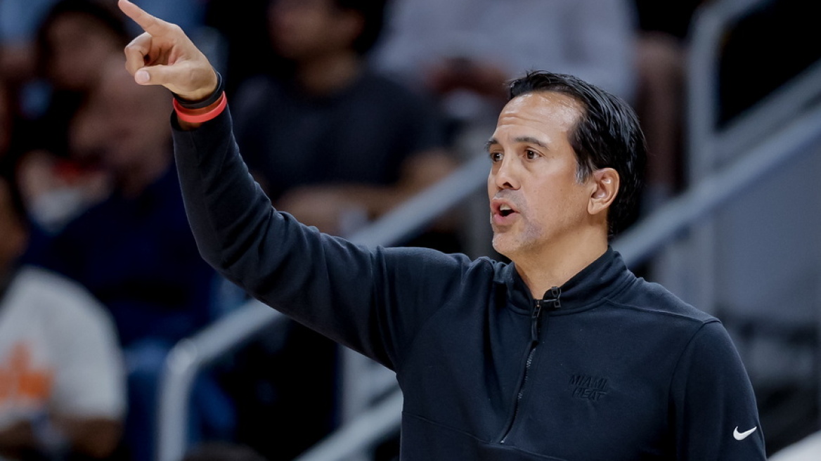 Ο Έρικ Σποέλστρα νέος προπονητής της ομάδας μπάσκετ των ΗΠΑ