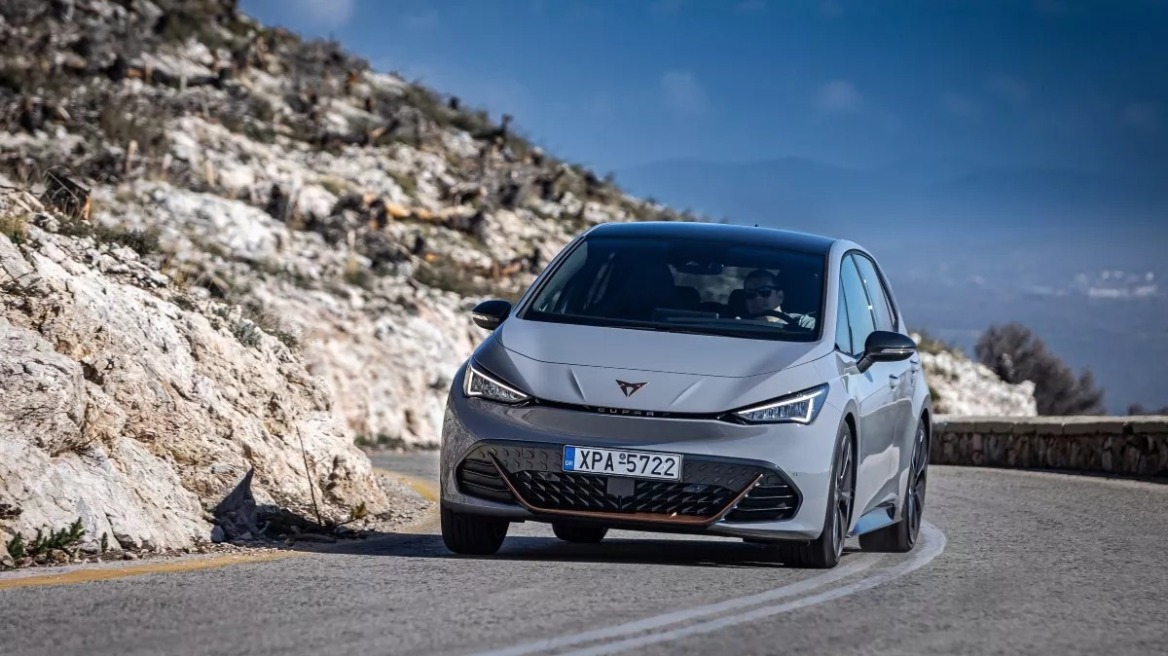 Τα ηλεκτρικά CUPRA ακόμα πιο προσιτά.