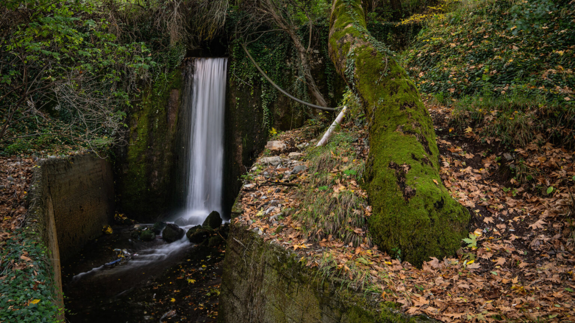 6 φθινοπωρινοί προορισμοί στην Ελλάδα για διαδρομές στη φύση
