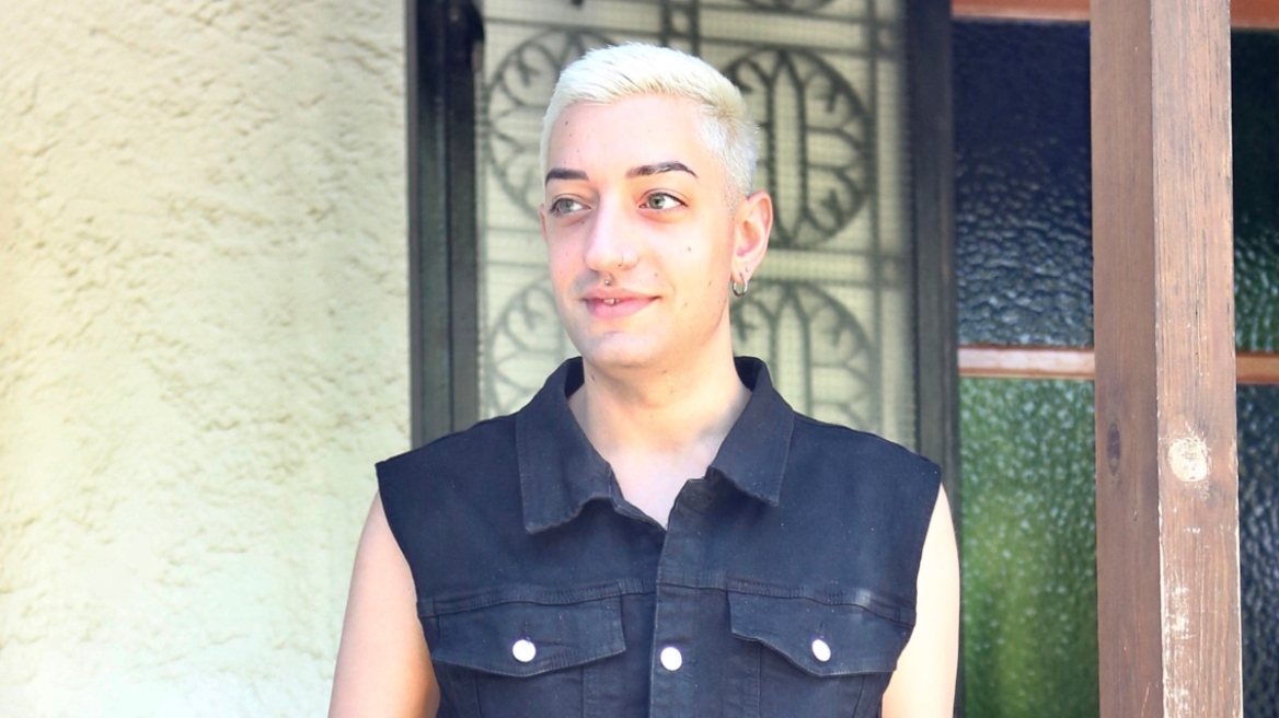 Γιάννης Κατινάκης: Στα σχολικά μου χρόνια βίωσα μόνο μίσος λόγω της σεξουαλικότητάς μου