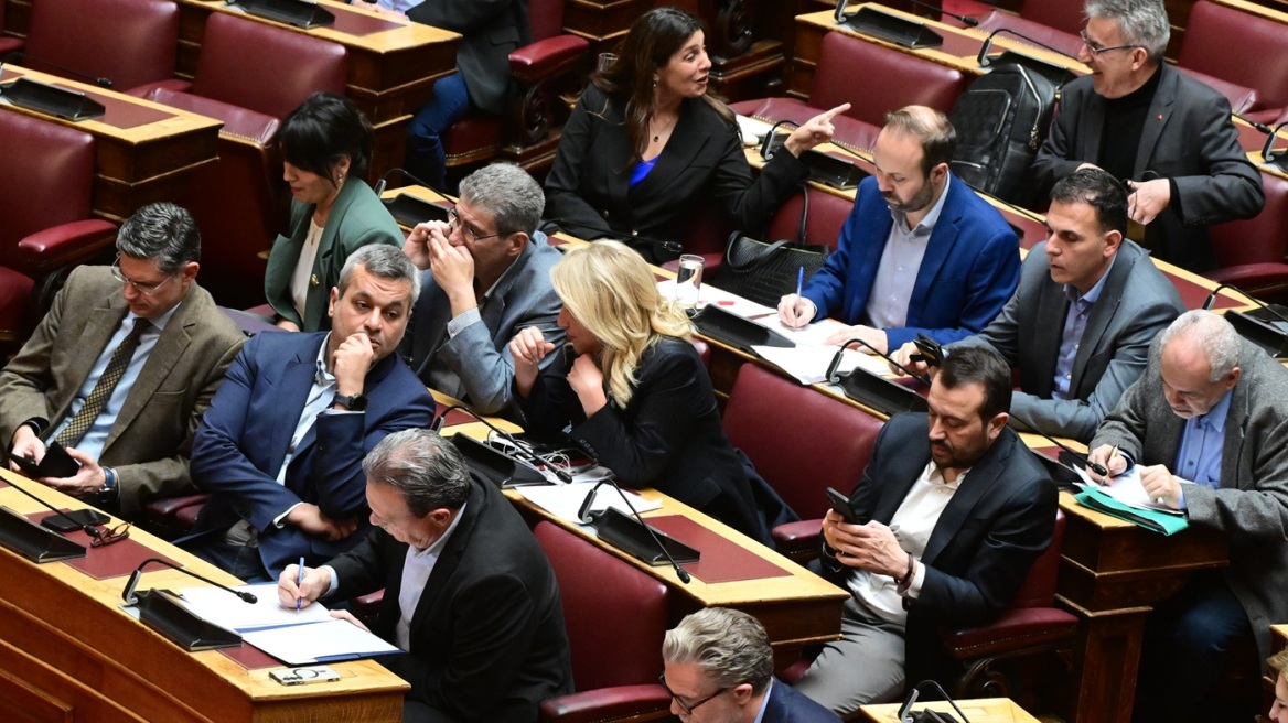 Αναταραχή στον ΣΥΡΙΖΑ ενόψει του κόμματος Τσίπρα: Τι συζήτησε ο Φάμελλος με τους... επίφοβους βουλευτές - Πιέζει η πλευρά Πολάκη