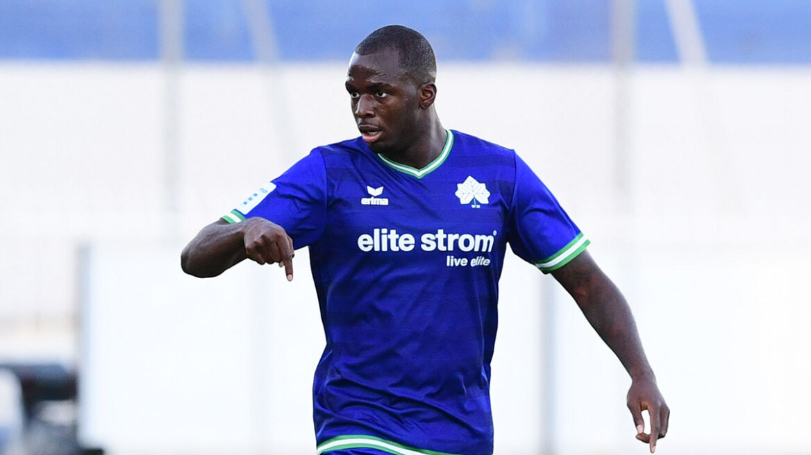 Ανδρέας Τετέι: Το παιδί μεταναστών που μεγάλωσε στην Αλεπότρυπα και ονειρεύεται να γίνει ο Αντετοκούνμπο του ποδοσφαίρου