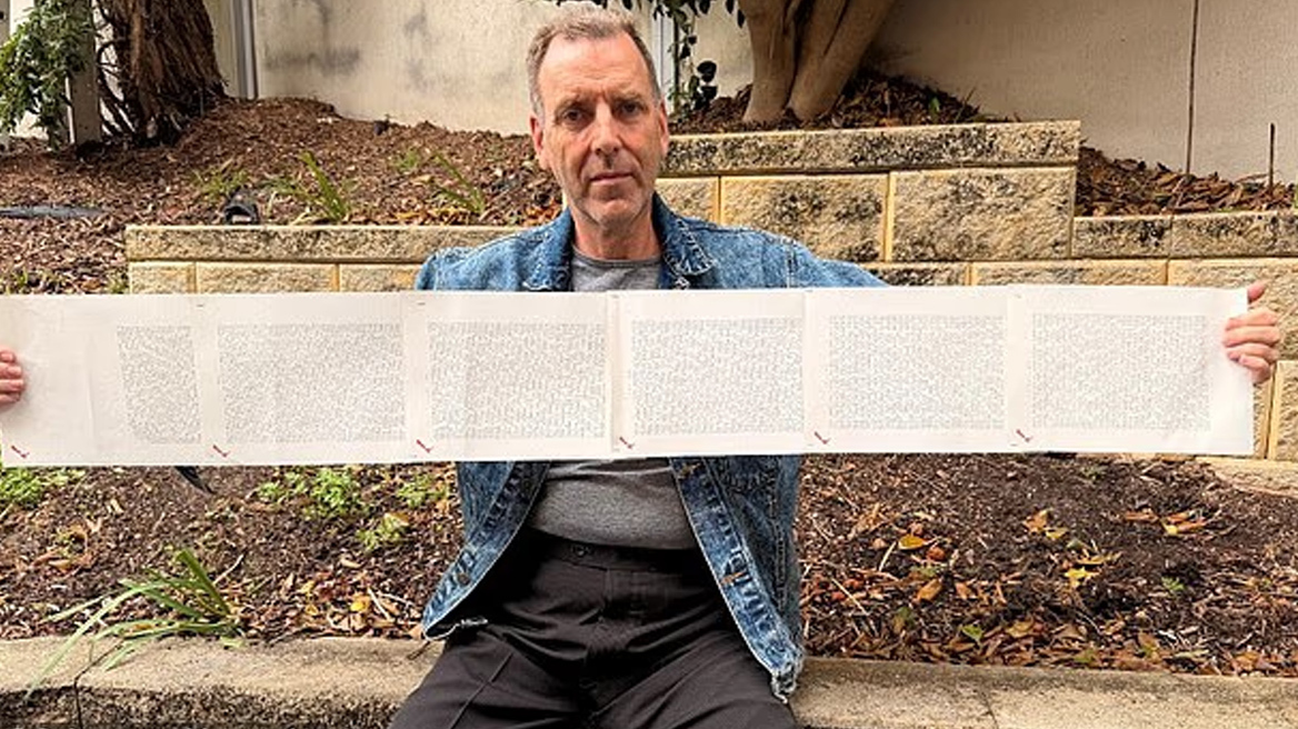 Ο άνδρας με το μεγαλύτερο όνομα στον κόσμο, έχει πάνω από 2.000 λέξεις - Δείτε φωτογραφίες