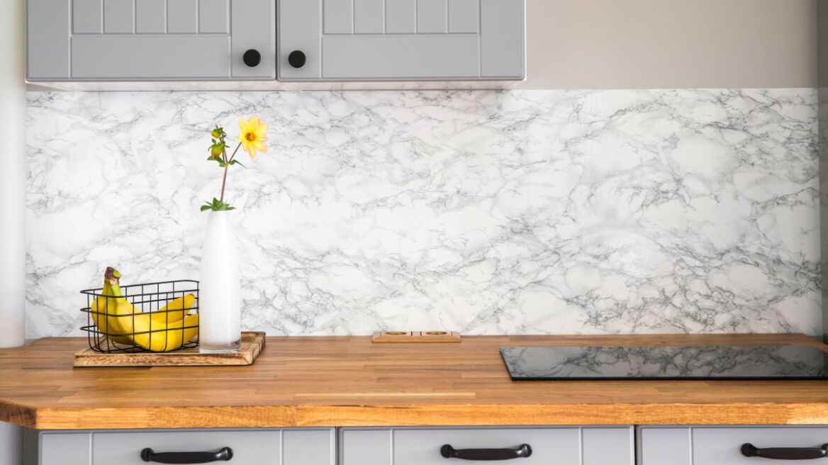 Πάγκος κουζίνας από γρανίτη, ξύλο, laminate ή inox; Πώς καθαρίζουμε κάθε υλικό