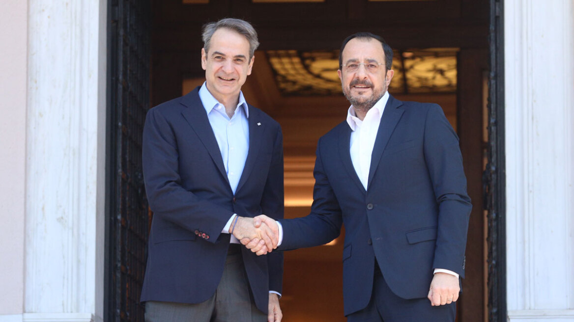 Τηλεφωνική επικοινωνία Μητσοτάκη με Χριστοδουλίδη, στο επίκεντρο η επανέναρξη διαπραγματεύσεων για το Κυπριακό 