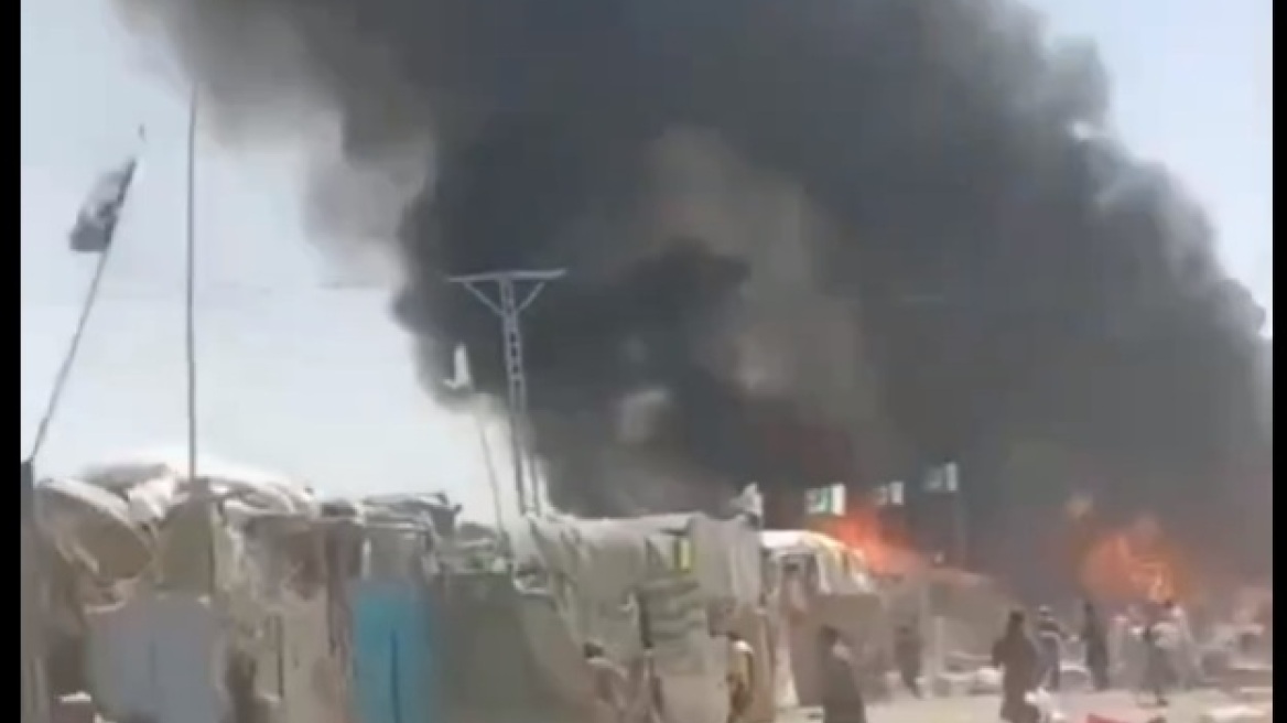 Νέα κρίση μεταξύ Πακιστάν και Αφγανιστάν - Το Ισλαμαμπάντ έκλεισε συνοριακό φυλάκιο, αναφορές για δεκάδες νεκρούς στρατιώτες