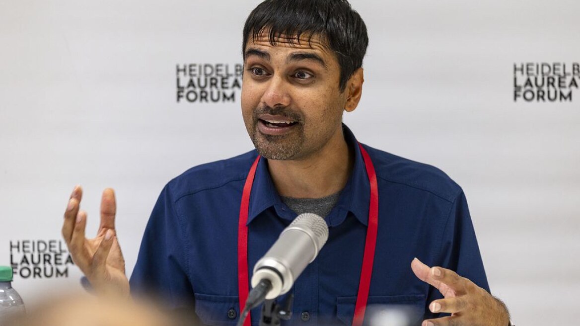 Σβέτακ Πατέλ: Ο επιστήμονας που έκανε την κάμερα του κινητού ιατρικό εργαλείο