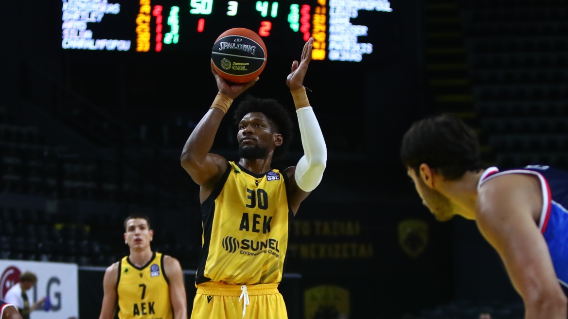 Δεύτερη νίκη για την ΑΕΚ στην GBL - Νίκησε 93-73 τον Πανιώνιο με ηγέτη τον Σίλβα