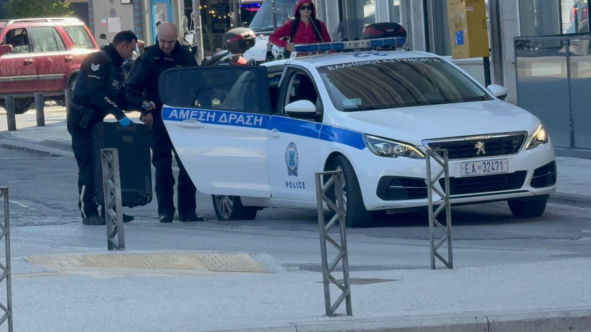 Θεσσαλονίκη: Συναγερμός για ύποπτη βαλίτσα έξω από γνωστό ξενοδοχείο, τελικά ήταν άδεια