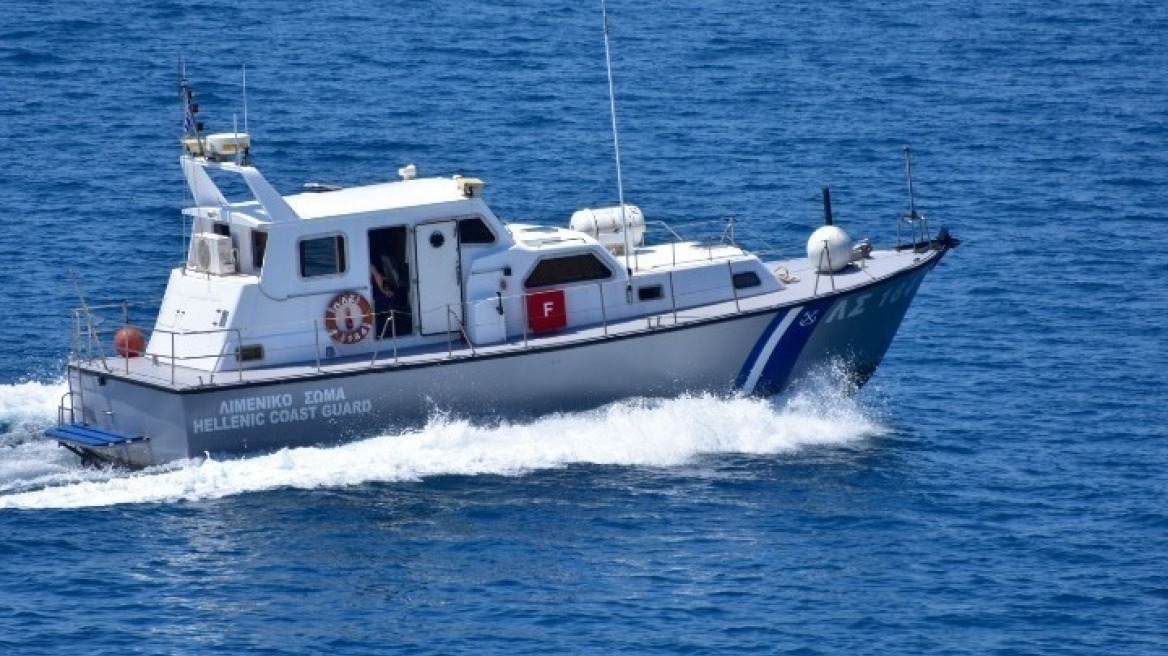 Συνεχείς οι αφίξεις μεταναστών στην Κρήτη - Νέα διάσωση 23 ατόμων ανοιχτά της Παλαιόχωρας