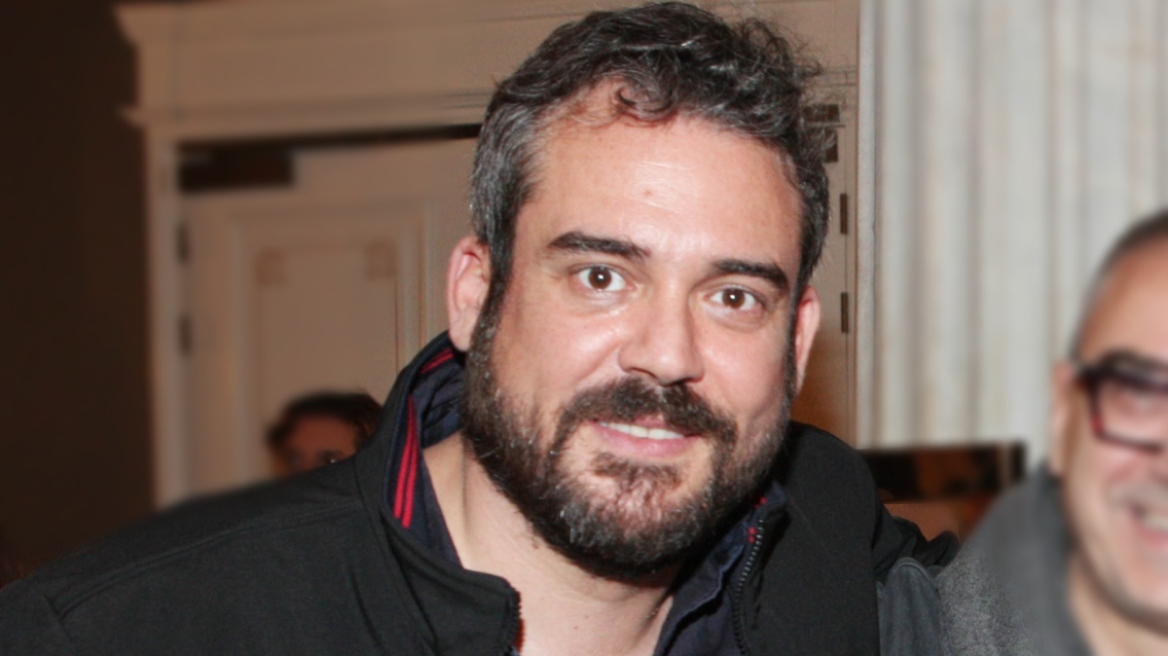 Πυγμαλίων Δαδακαρίδης για τη σχέση του: Εκτός από τη σύντροφό μου, έχω καψουρευτεί και τη γάτα της
