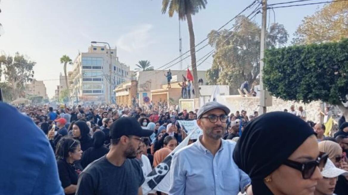 Μεγάλες διαδηλώσεις στην Τυνησία ενάντια στην καταστροφή από τα εργοστάσια φωσφορικών
