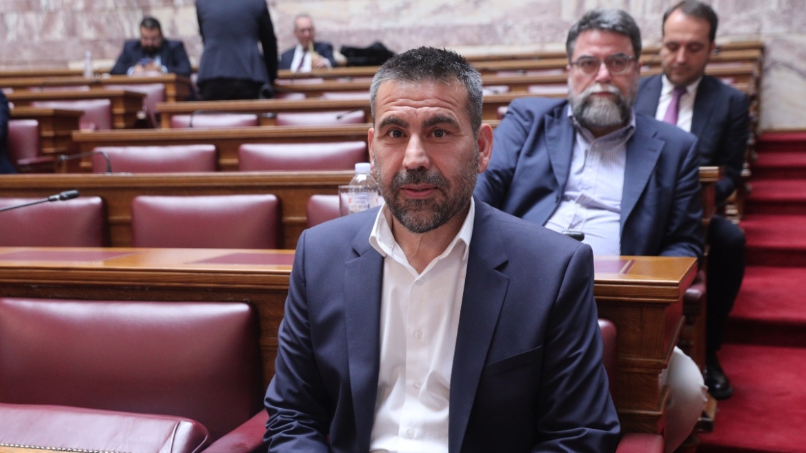 Στη γραμμή… Τσίπρα ο βουλευτής του ΠΑΣΟΚ Νικολαΐδης: Ζήτησε να χωριστούν Μυτιλήνη και Λέσβος - Δείτε βίντεο 