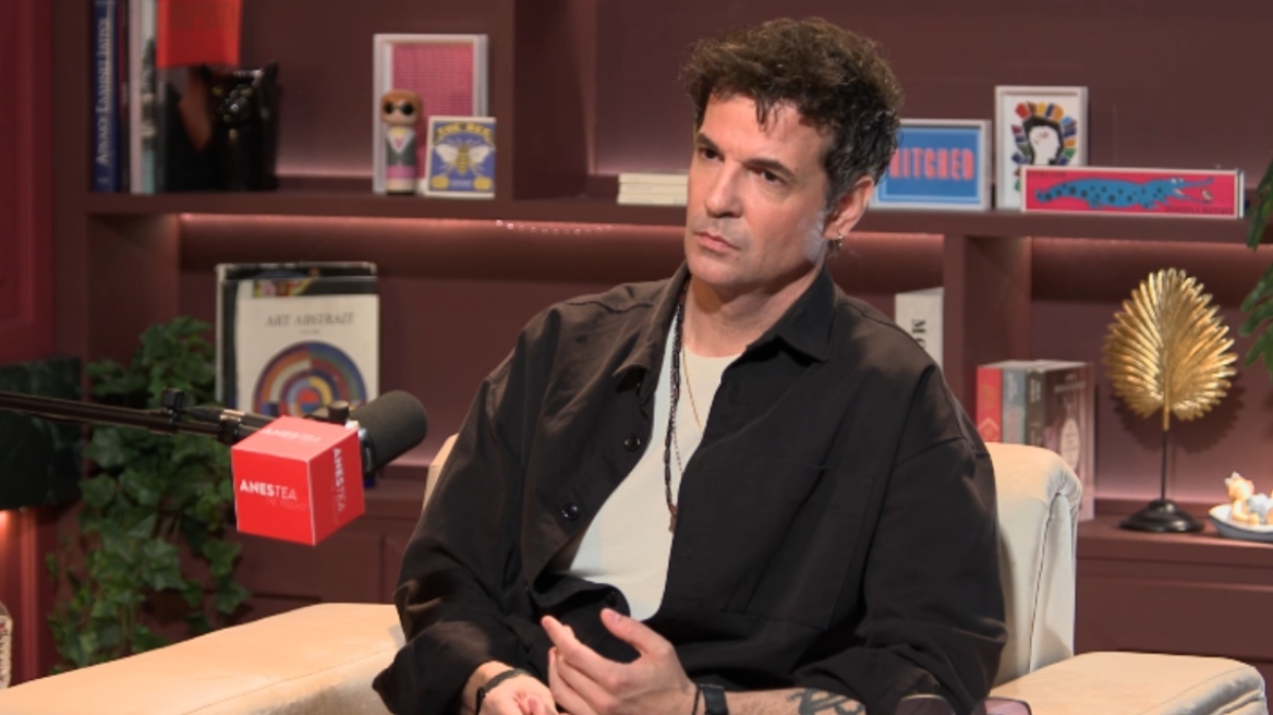 Νίνο: Ο έρωτας είναι μια ψυχολογική διαταραχή που περνάει μέσα σε 8-10 μήνες