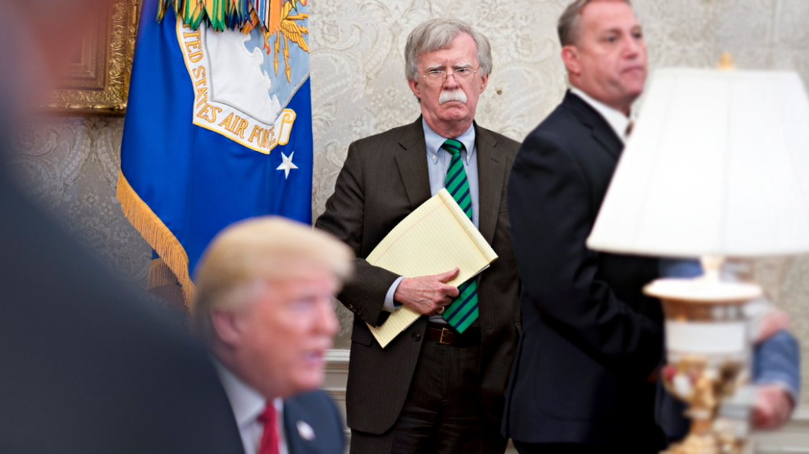 Διώκεται ποινικά ένας ακόμη «εχθρός» του Τραμπ, ο πρώην σύμβουλός του Τζον Μπόλτον