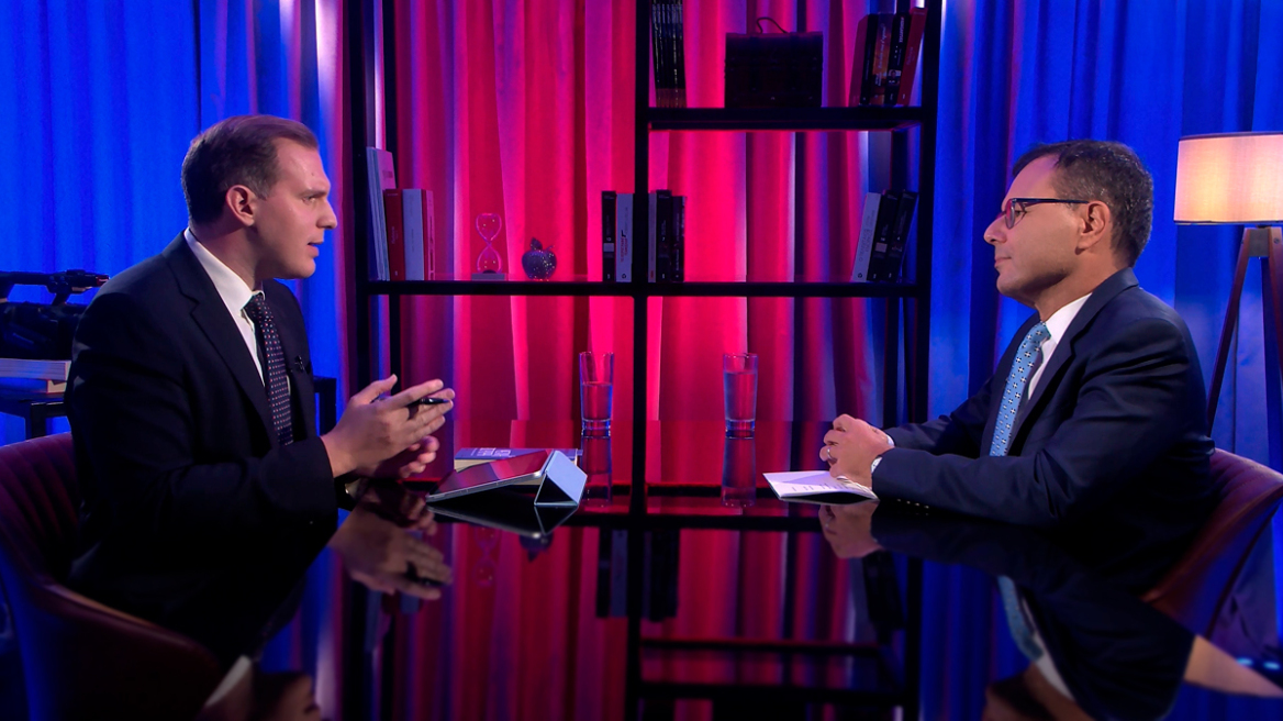 Πατέλης στο protothema: Μας είχαν ξεγραμμένους, τώρα είμαστε παράδειγμα - Ο Τσίπρας, το Νταβός και η Μέρκελ για το κατοχικό δάνειο