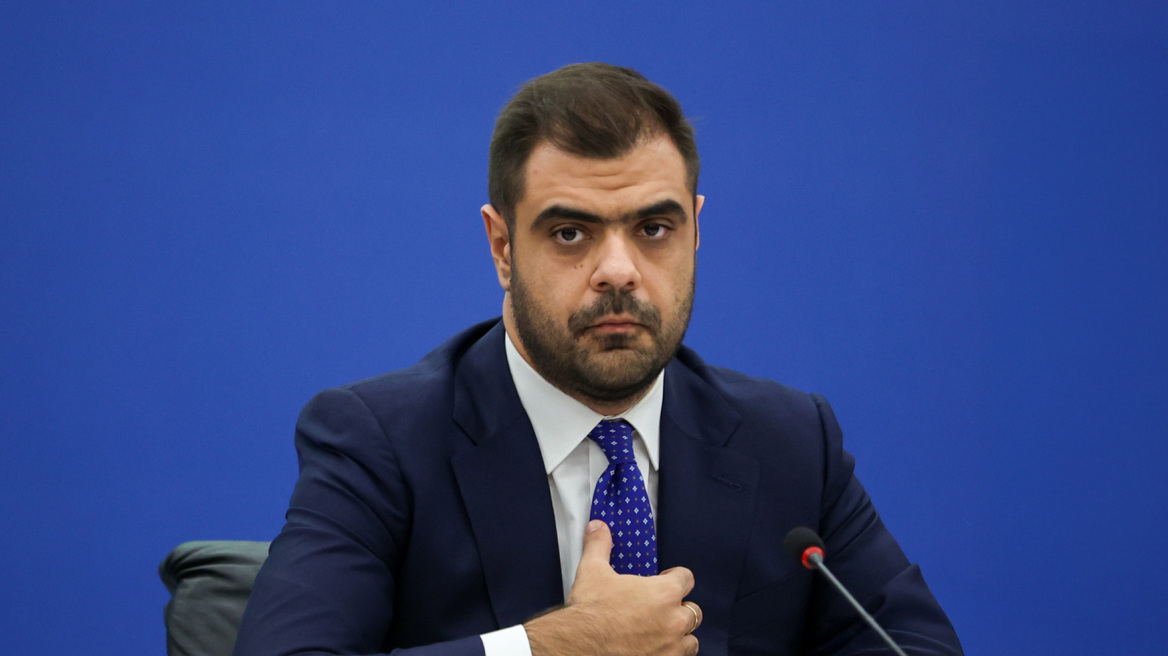 Μαρινάκης: Μονόδρομος ο εκσυγχρονισμός των ΕΛΤΑ - «Ευχάριστο ανάγνωσμα, έστω και ως μυθιστόρημα» το βιβλίο Τσίπρα