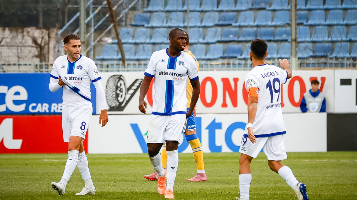 Αστέρας Τρίπολης - Κηφισιά: 2-2: Ο απίθανος Τεττέη με δύο ασίστ δεν άφησε τους Αρκάδες να πανηγυρίσουν την πρώτη τους νίκη - Δείτε τα γκολ