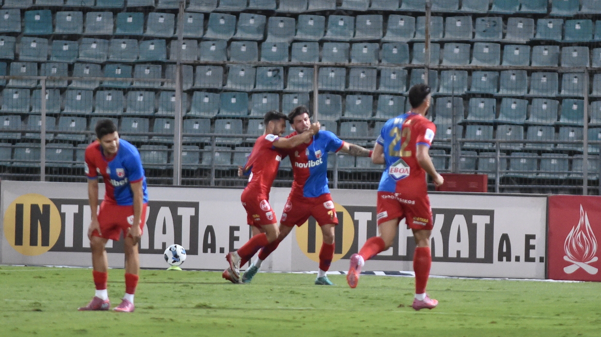 Καρέ νικών για τον Βόλο στο πρωτάθλημα, 2-1 στο φινάλε τον Πανσερραϊκό στο Πανθεσσαλικό - Δείτε τα γκολ 