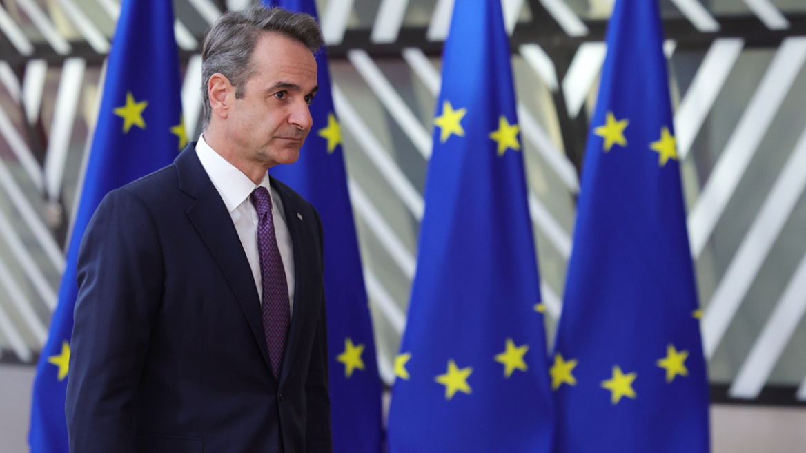 Γιατί ο Μητσοτάκης επιμένει στο σχήμα 5Χ5 και «πετάει την μπάλα» στην Τουρκία - Σήμερα στη Σλοβενία για τη Σύνοδο MED9