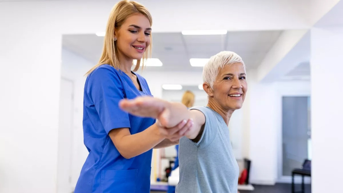 Η σιωπηλή επιδημία που «χτυπά» 700.000 γυναίκες στην Ελλάδα
