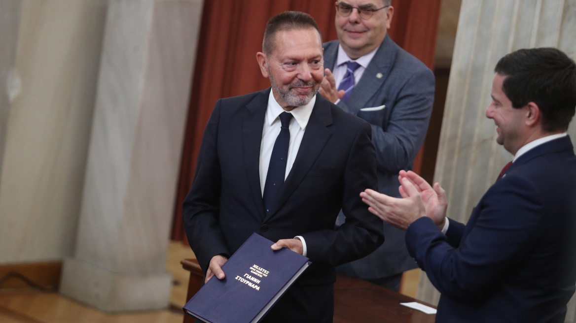 Τιμητική εκδήλωση στο ΕΚΠΑ για τον Γιάννη Στουρνάρα: Η Ελλάδα παράδειγμα οικονομικής προσαρμογής, τόνισε ο διοικητής της ΤτΕ