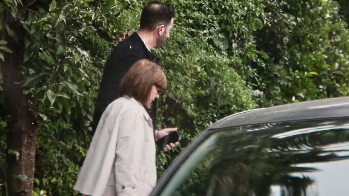 Σαββόπουλος: Στο σπίτι του η Κατερίνα Σακελλαροπούλου - Δείτε φωτογραφίες 