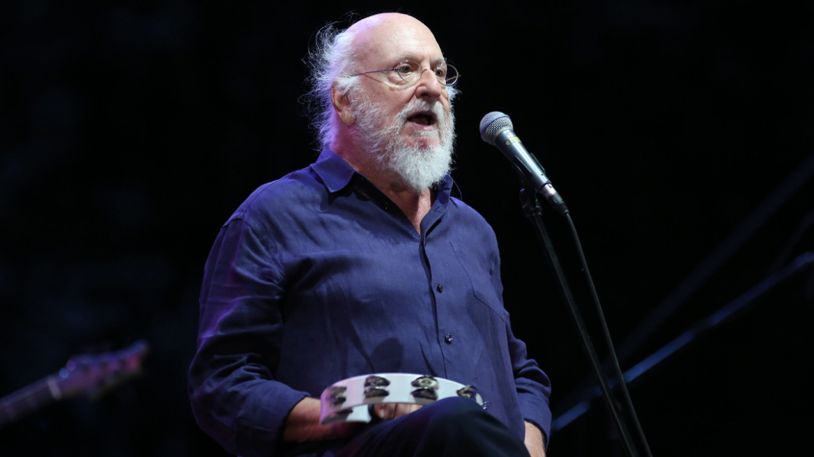 Διονύσης Σαββόπουλος: Από τα βράδια στο Κύτταρο μέχρι το Κούρεμα - Ο έρωτας για τη σύζυγό του και η βαθιά αγάπη του για την ποίηση