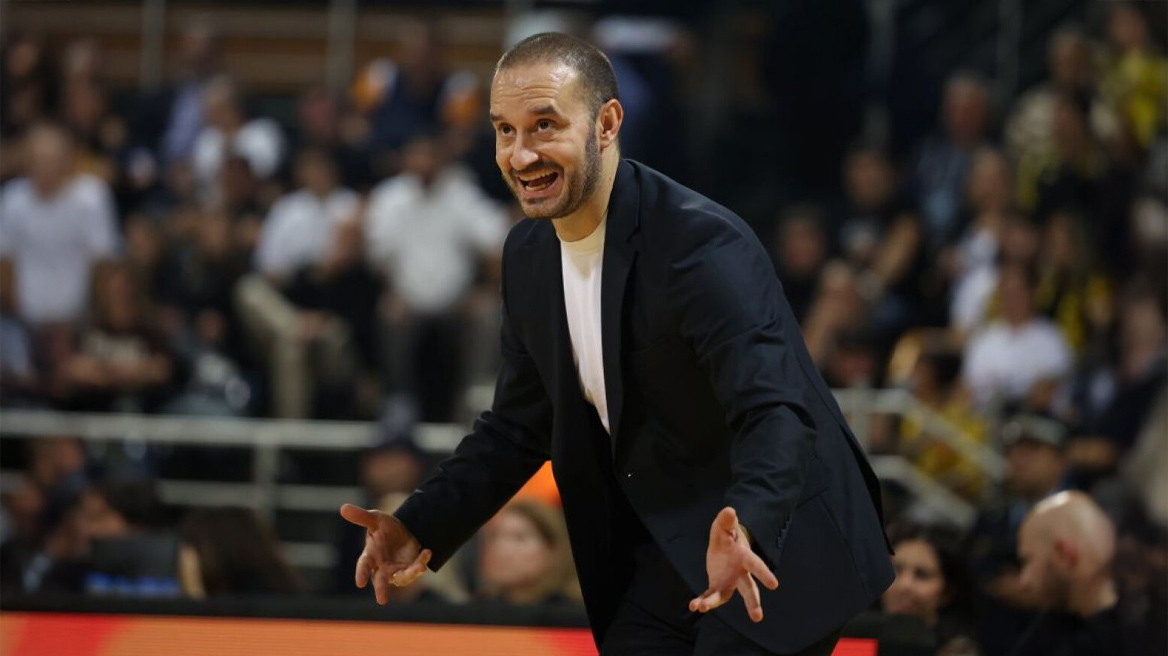 Ο Άρης ανακοίνωσε το τέλος της συνεργασίας με τον Κάραϊτσιτς