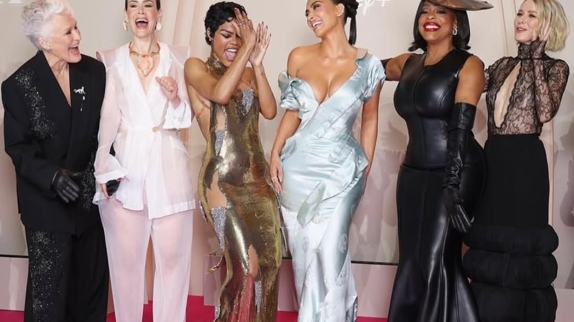 All’s Fair: Η νέα σειρά που παντρεύει τη μόδα, τη δύναμη και τη γυναικεία φωνή
