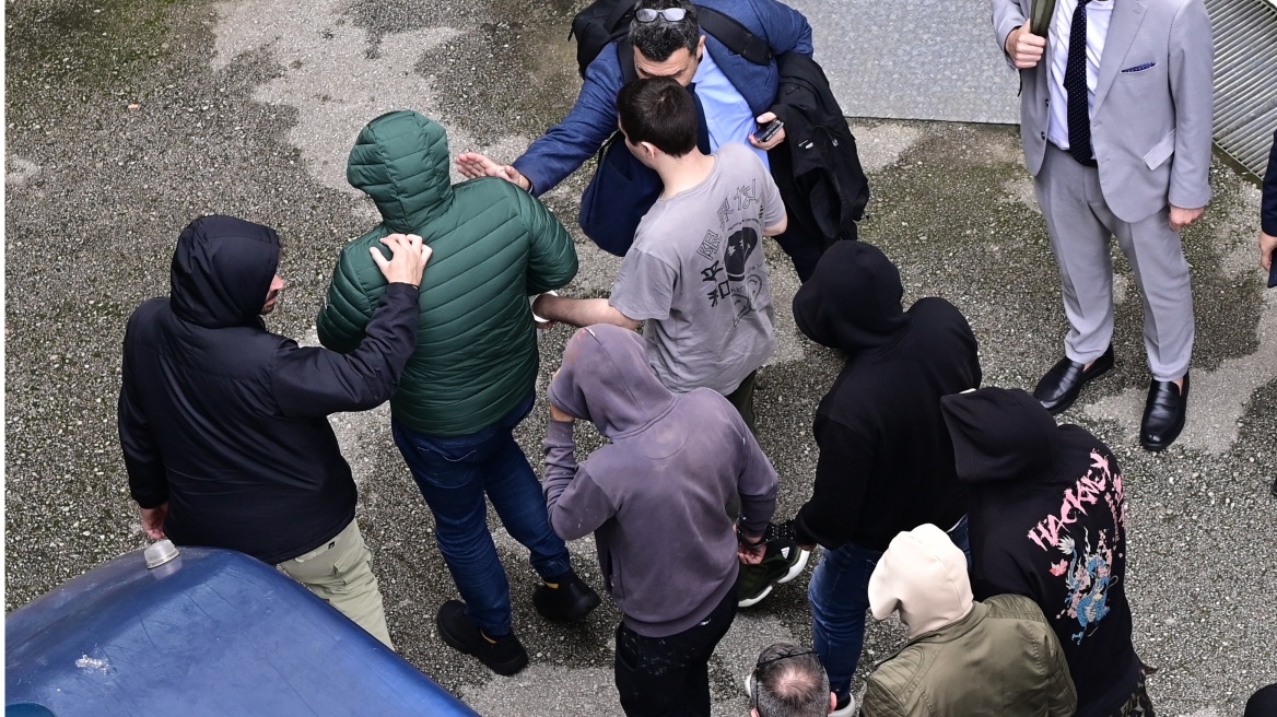 Εικονικά τιμολόγια, τζόγος και πιστωτικές κάρτες - Πώς ξέπλενε η μαφία του ΟΠΕΚΕΠΕ τις παράνομες επιδοτήσεις